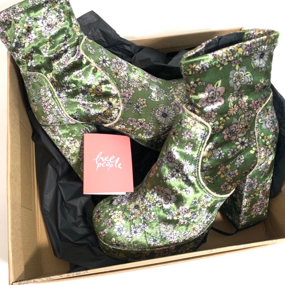 NWB Free People Smyth Platform Boots Size Various - Picture 4 of 12